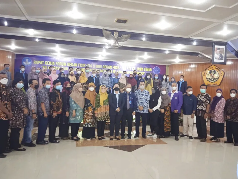 Rapat Kerja Forum Dekan dan Penguatan Kerja Sama PTS se-Jawa Timur