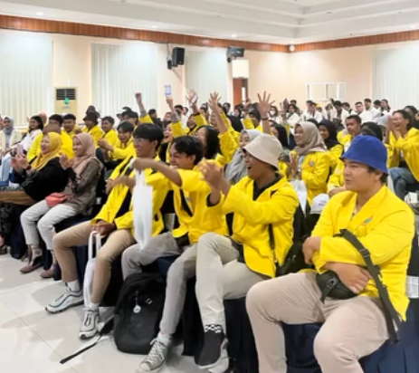 Mahasiswa Ilmu Komunikasi UBHARA Surabaya Ikuti Sekolah Kebangsaan: Hoaks Merusak Demokrasi